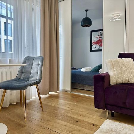 Chmielna 106 - Free Parking - Duzy Balkon Apartment Warsaw Exterior photo